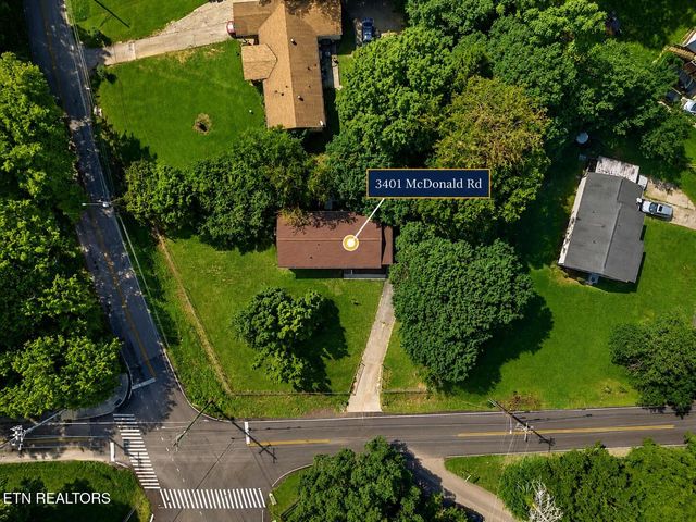 3401 McDonald Rd, Knoxville, TN 37914