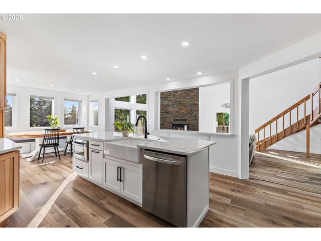 5911 Sw BRIAR PATCH Ln, Wilsonville, OR 97070