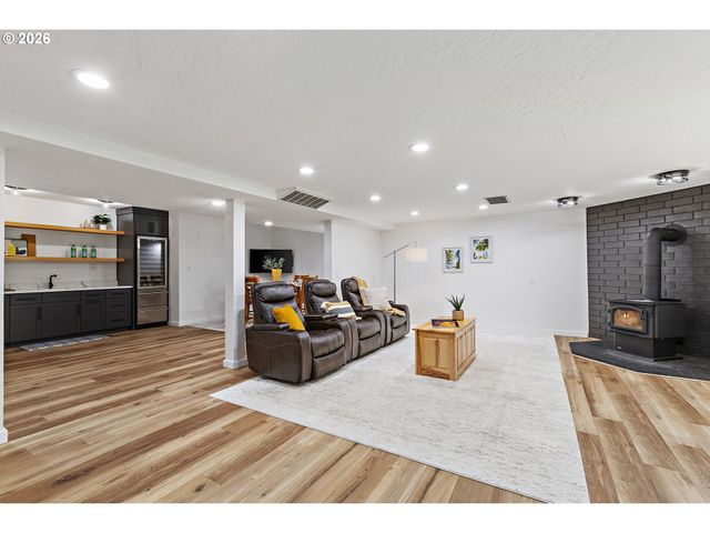 5911 Sw BRIAR PATCH Ln, Wilsonville, OR 97070