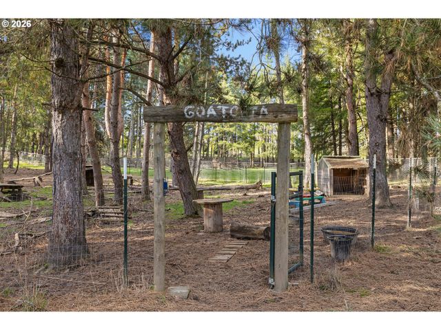 5911 Sw BRIAR PATCH Ln, Wilsonville, OR 97070