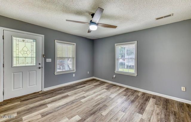 1111 Lowell Street, Johnson City, TN 37601