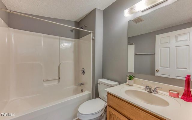 1111 Lowell Street, Johnson City, TN 37601