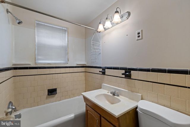 2910 BERWICK AVE, Baltimore, MD 21234