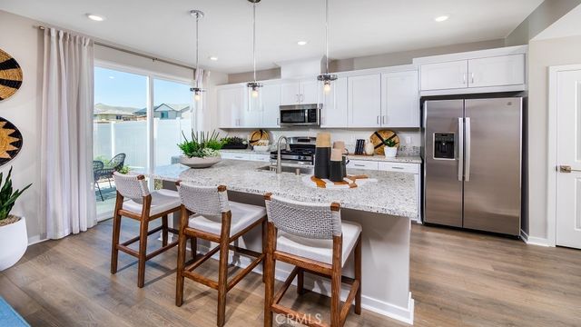 32742 Ventura Lane, Winchester, CA 92596