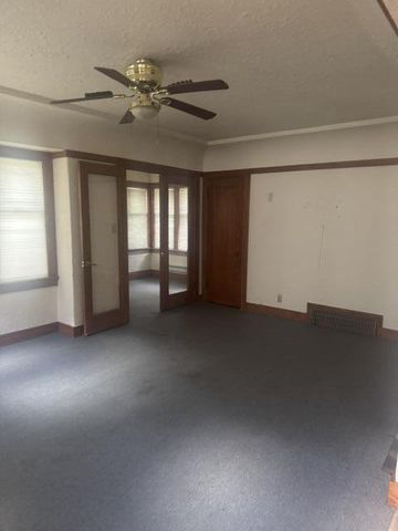 2740 N 56th STREET, Milwaukee, WI 53210
