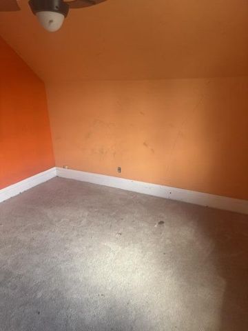 2740 N 56th STREET, Milwaukee, WI 53210