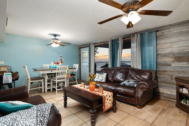 8526 Lago Vista Drive, Edcouch, TX 78538