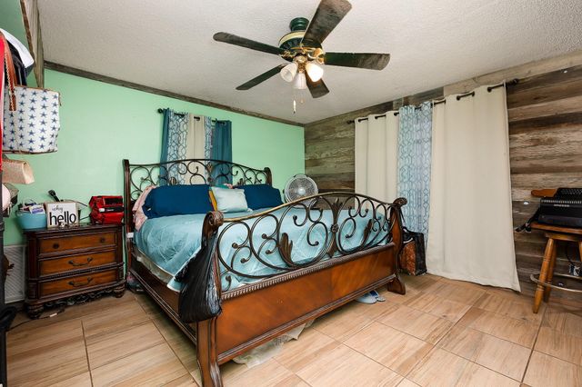 8526 Lago Vista Drive, Edcouch, TX 78538