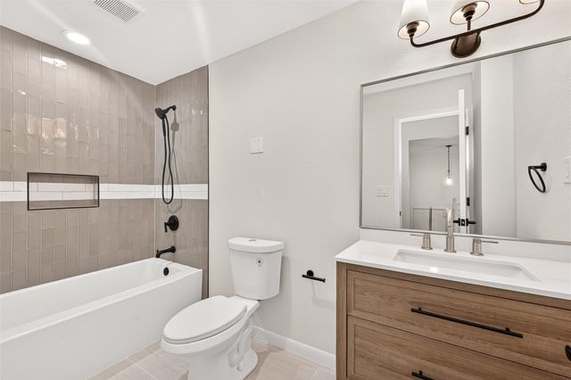 2 Kittiwake Court, Spring, TX 77380