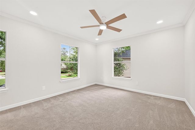 2 Kittiwake Court, Spring, TX 77380