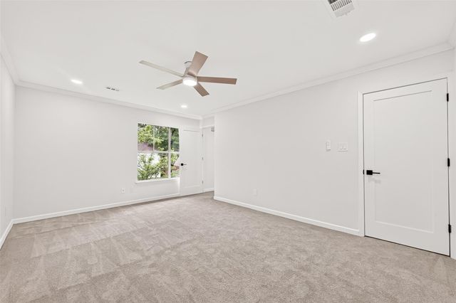 2 Kittiwake Court, Spring, TX 77380