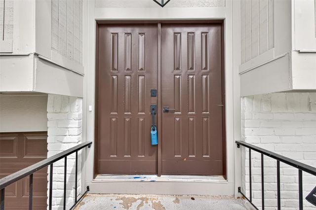 2 Kittiwake Court, Spring, TX 77380