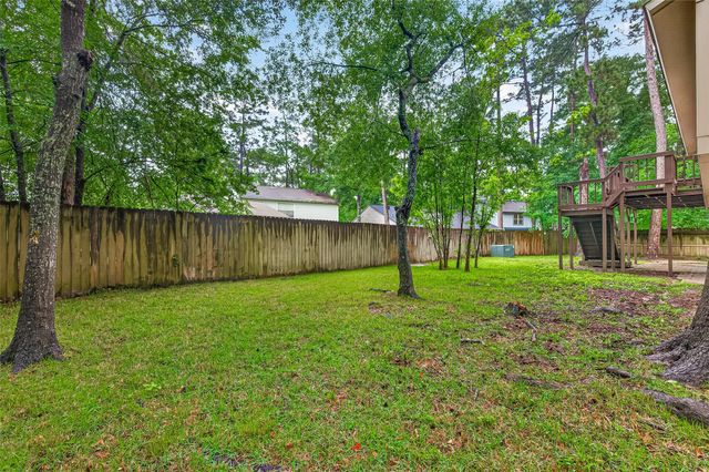 2 Kittiwake Court, Spring, TX 77380