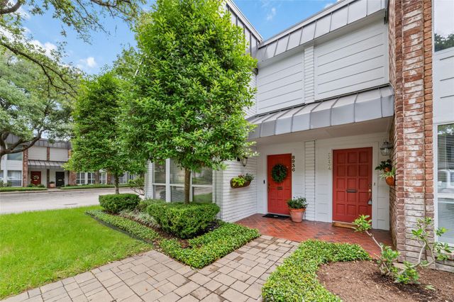 8936 Chatsworth Drive, Houston, TX 77024