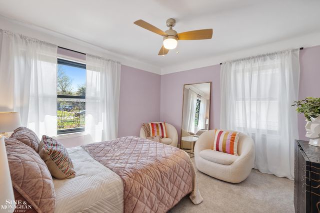 56 Hampton Road, Grosse Pointe Shores, MI 48236