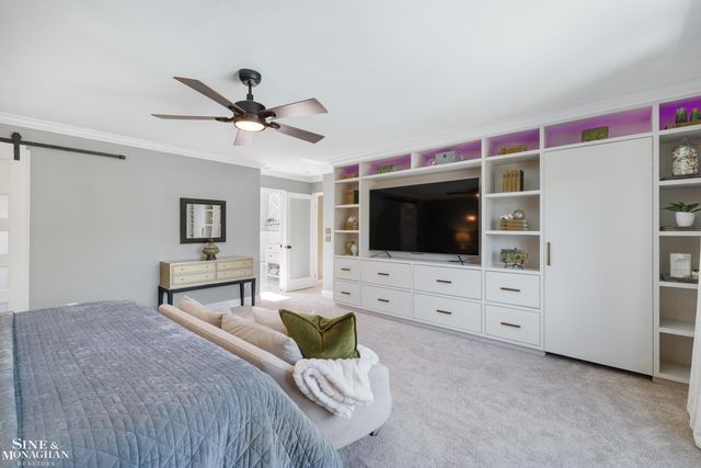 56 Hampton Road, Grosse Pointe Shores, MI 48236