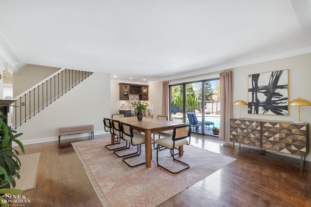56 Hampton Road, Grosse Pointe Shores, MI 48236