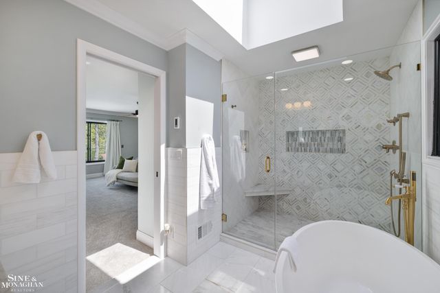 56 Hampton Road, Grosse Pointe Shores, MI 48236