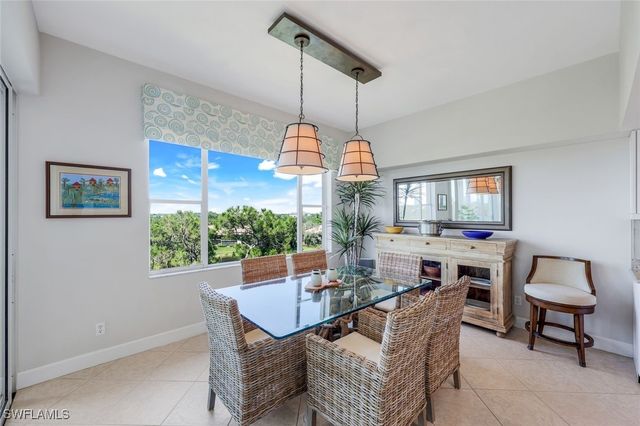 3330 Crossings CT 604, Bonita Springs, FL 34134