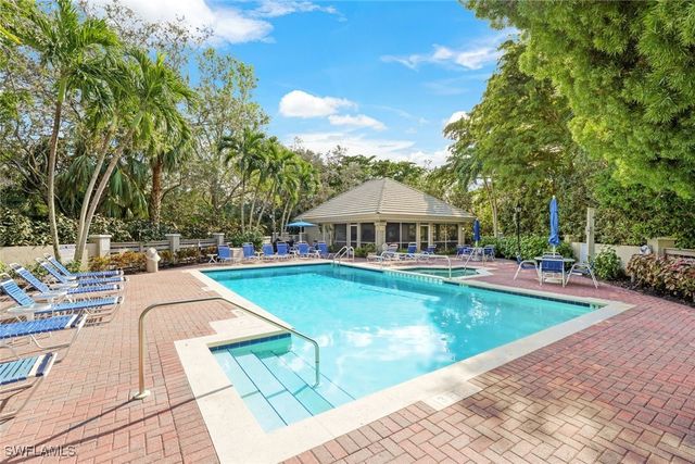3330 Crossings CT 604, Bonita Springs, FL 34134
