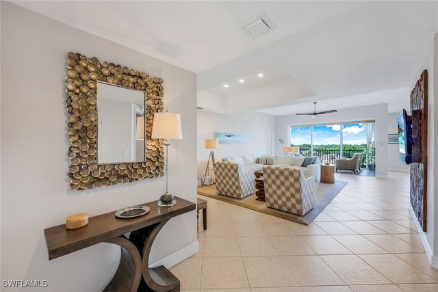 3330 Crossings CT 604, Bonita Springs, FL 34134