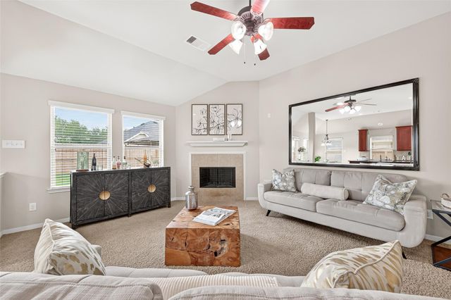 19134 Quarry Lakes Lane S, Richmond, TX 77407