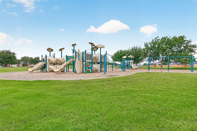 19134 Quarry Lakes Lane S, Richmond, TX 77407