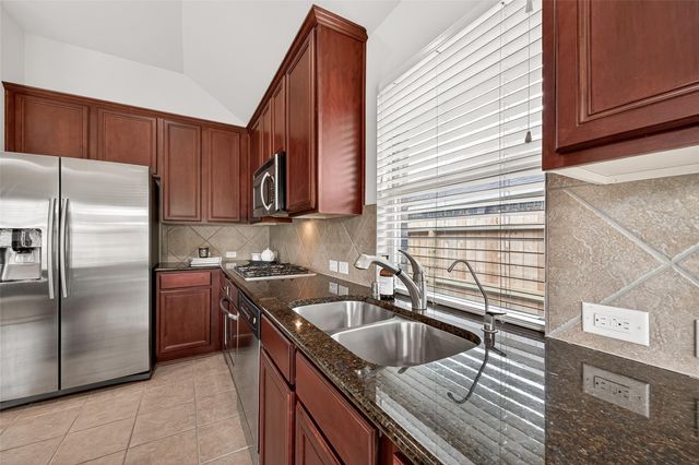 19134 Quarry Lakes Lane S, Richmond, TX 77407