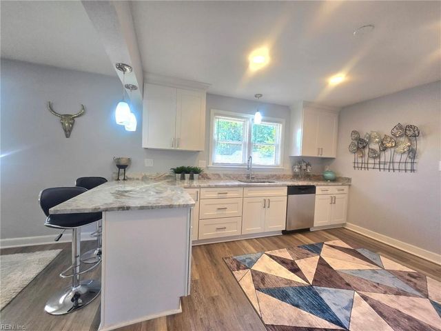2833 Hollister AVE, Norfolk, VA 23504