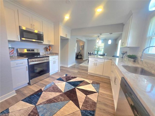 2833 Hollister AVE, Norfolk, VA 23504