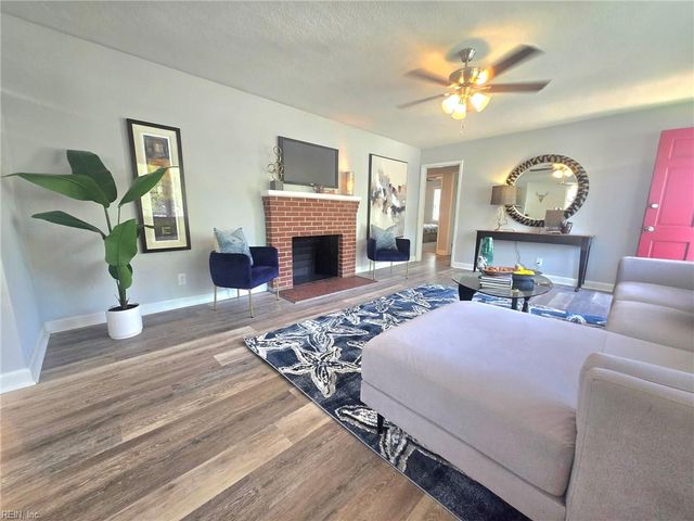 2833 Hollister AVE, Norfolk, VA 23504