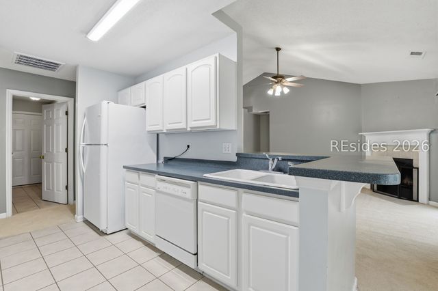 21 Wellington Dr, Bluffton, SC 29910