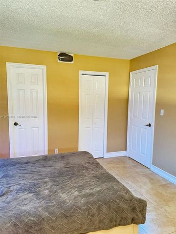 1300 Moffett St 306, Hallandale Beach, FL 33009