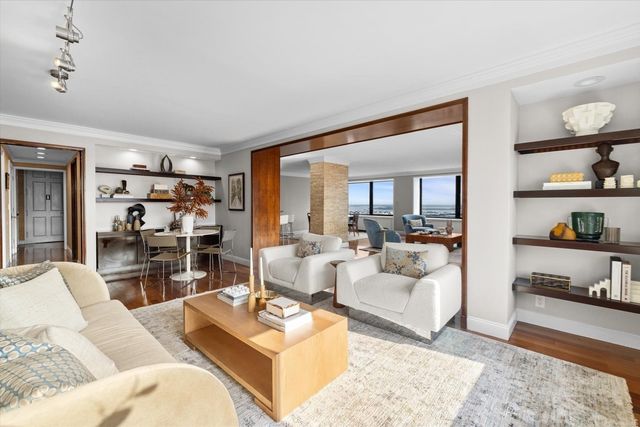 85 East India PH FG, Boston, MA 02110