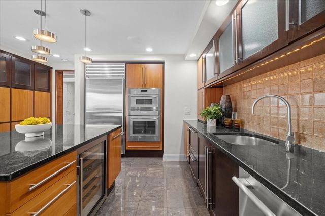 85 East India PH FG, Boston, MA 02110