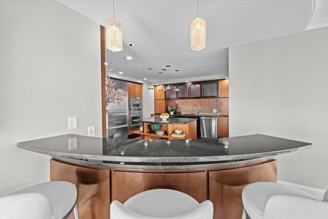 85 East India PH FG, Boston, MA 02110