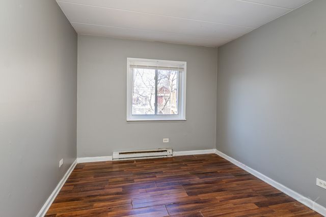 6416 S Saint Lawrence Avenue 1, Chicago, IL 60637