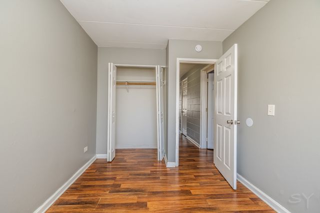 6416 S Saint Lawrence Avenue 1, Chicago, IL 60637
