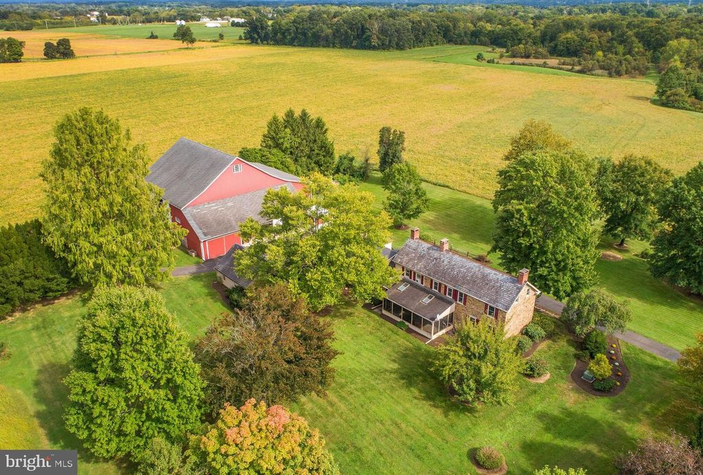 2209 SWAMP RD, Furlong, PA 18925 — exterior