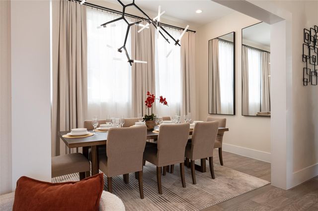 913 Thompson Street, Houston, TX 77007