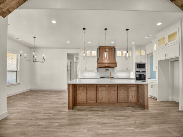 115 Guynell Ridge, Decatur, TX 76234