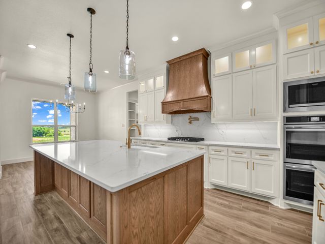 115 Guynell Ridge, Decatur, TX 76234