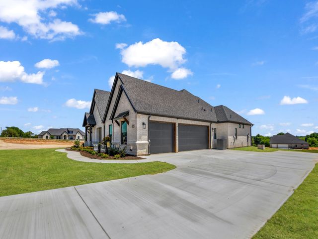 115 Guynell Ridge, Decatur, TX 76234