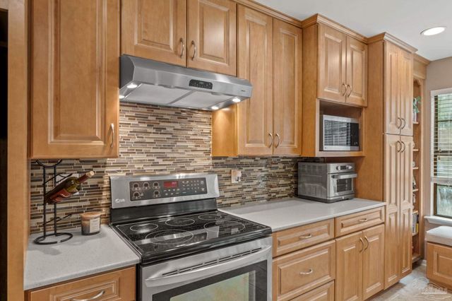 4831 E Olive Rd 1A, Pensacola, FL 32514