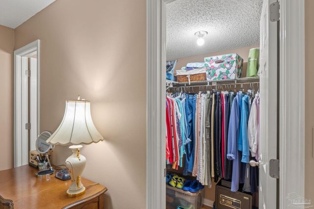 4831 E Olive Rd 1A, Pensacola, FL 32514