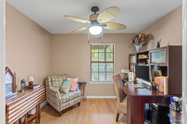 4831 E Olive Rd 1A, Pensacola, FL 32514