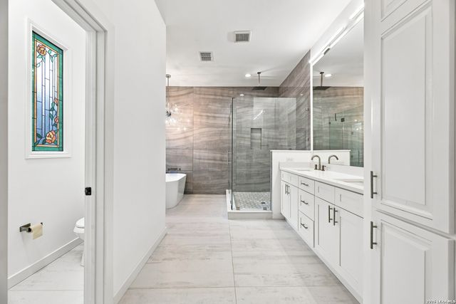 1422 WILTSHIRE AVE, Terrell Hills, TX 78209