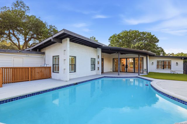 1422 WILTSHIRE AVE, Terrell Hills, TX 78209