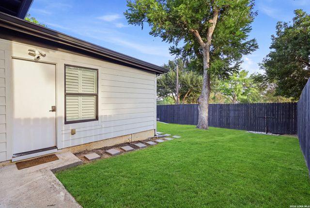 1422 WILTSHIRE AVE, Terrell Hills, TX 78209