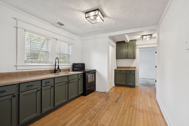 1008 Bales St, Gallatin, TN 37066